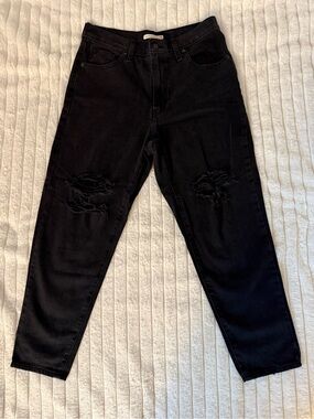 Levi's Black Distressed Boyfriend Jeans